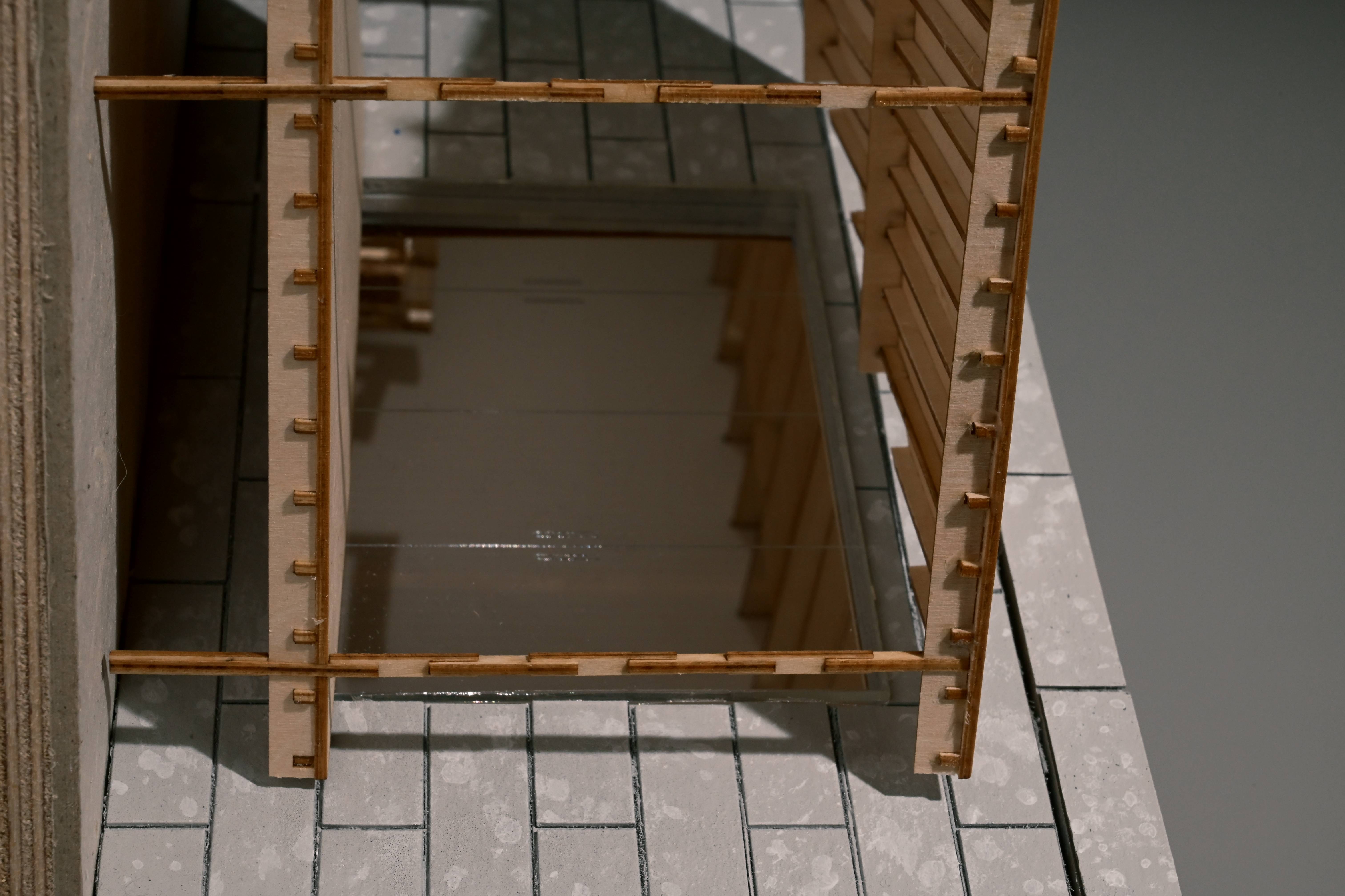 Section model 1:32